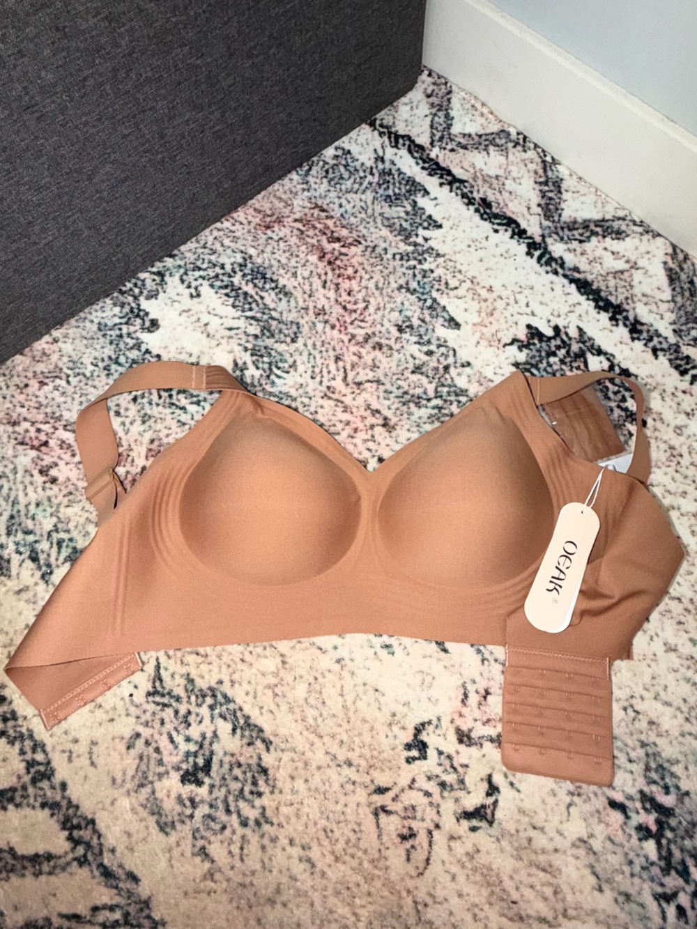 OEAK Smooth Contour Seamless Bra in Tan